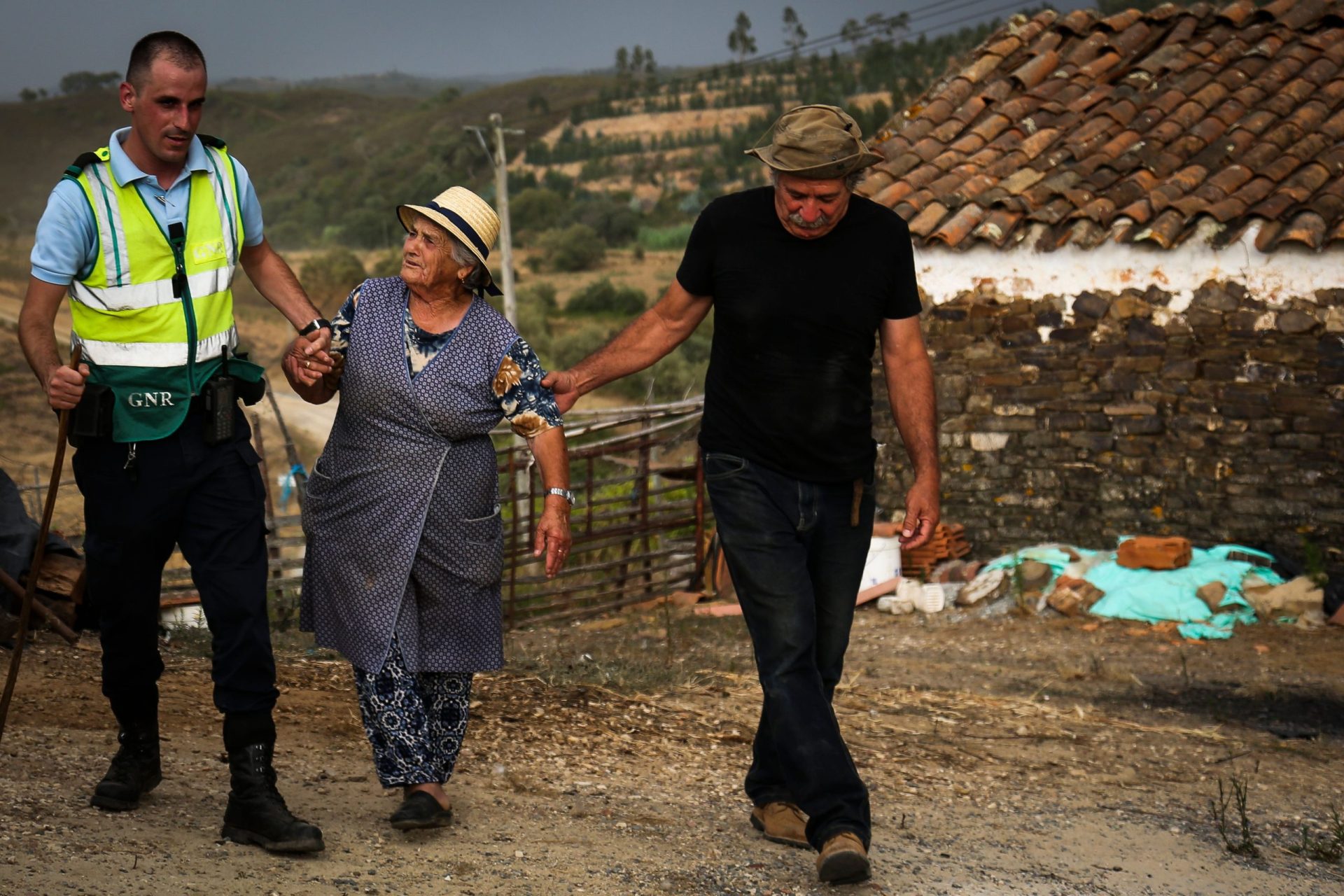 Incêndio. Aldeia de Fóia parcialmente evacuada