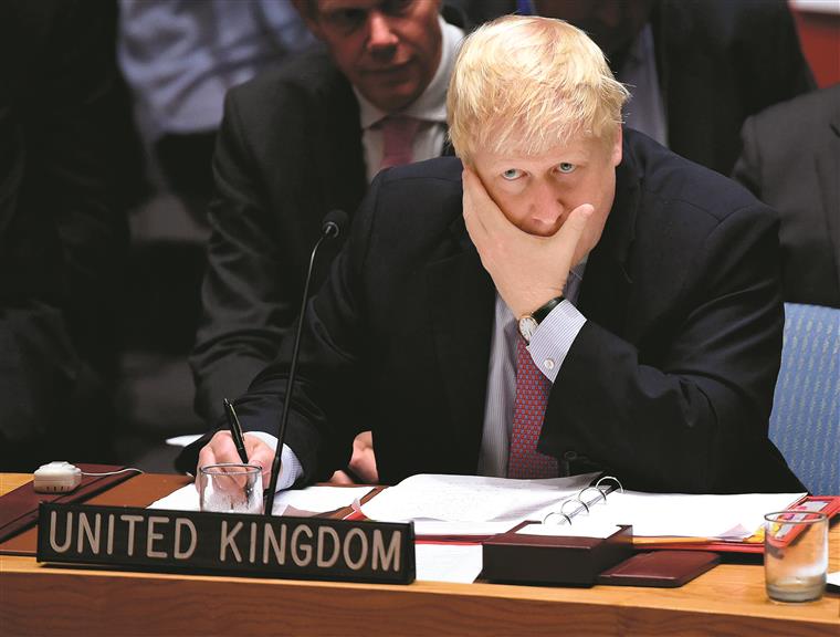 Ex-ministro britânico, Boris Johnson, acusado de islamofobia