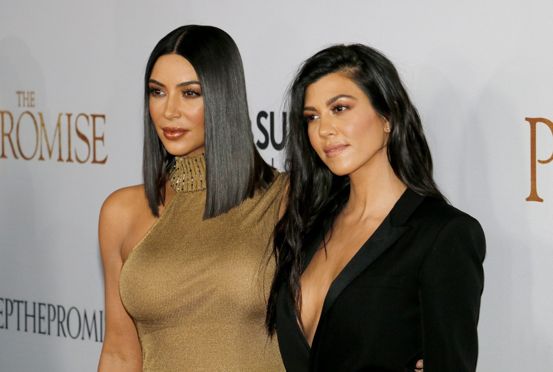PETA acusa irmãs Kardashian de promoverem maus-tratos a animais