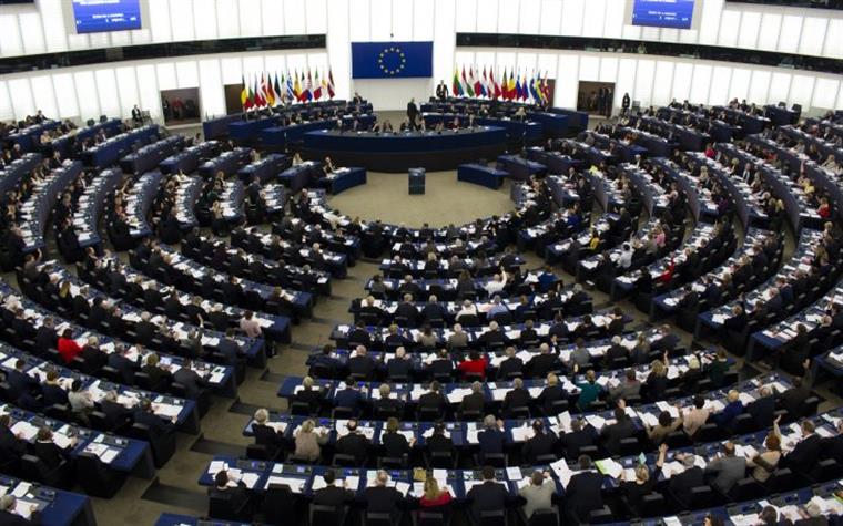 Parlamento Europeu debate processo disciplinar contra a Hungria