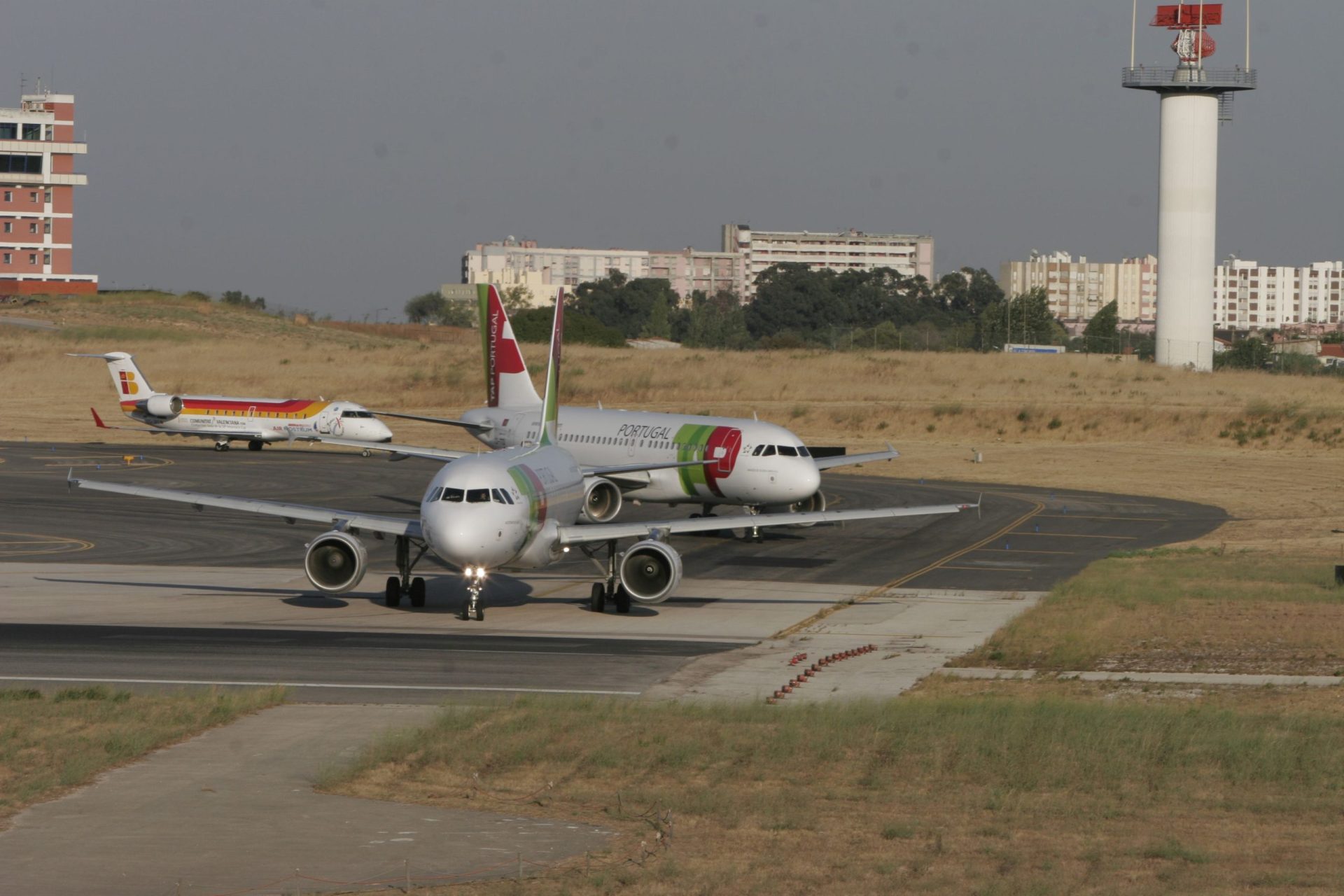 CEO da TAP culpa aeroporto de Lisboa pelos atrasos nos aviões