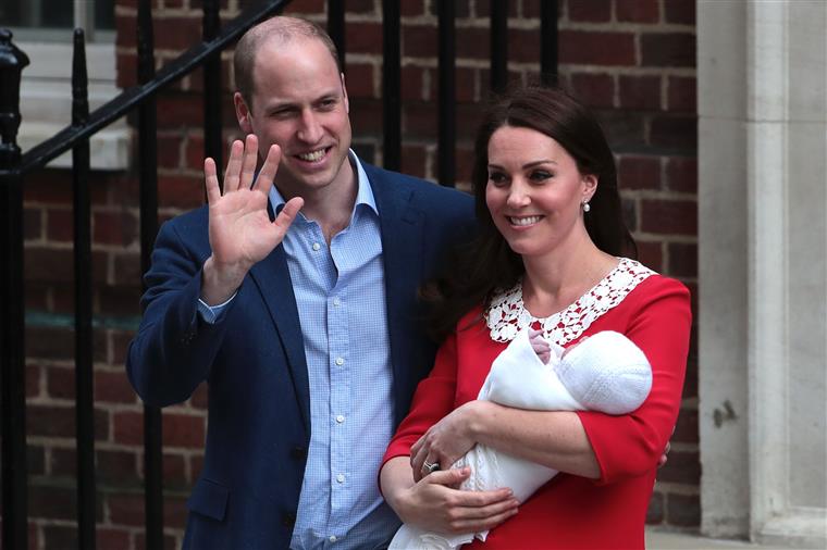 Cinco meses depois de ser mãe, Kate Middleton está novamente grávida