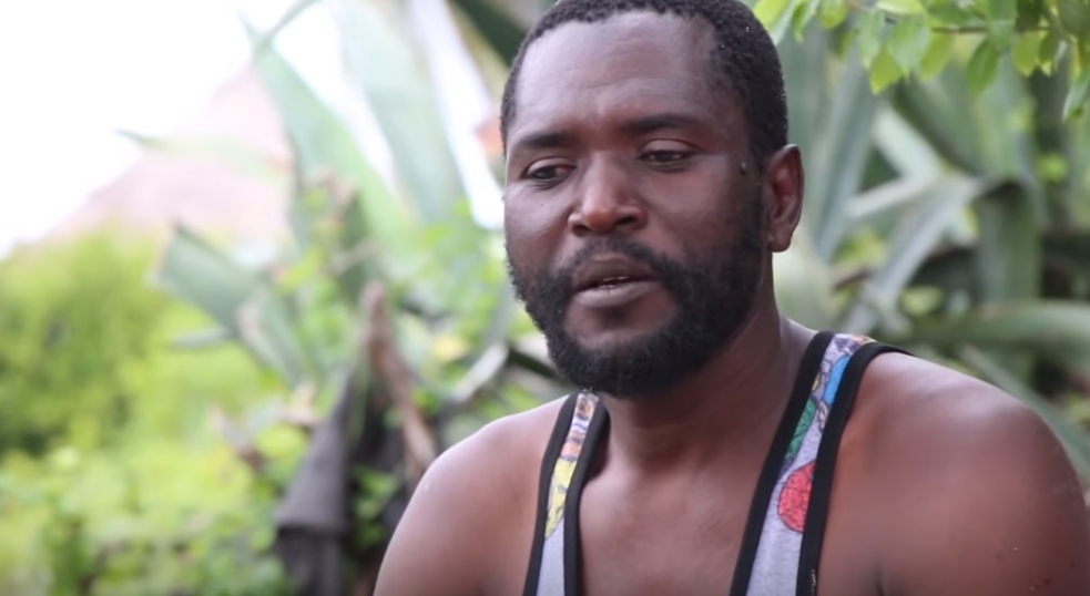 Veja a utilização que os pescadores quenianos estão a dar aos preservativos | Vídeo