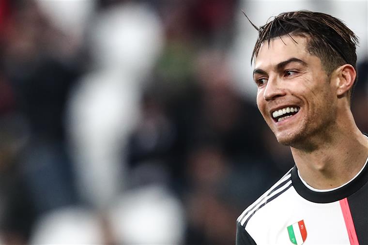 Ex-jogador da Juventus revela mensagem que recebeu de Ronaldo: “Pensei que ele não era normal”