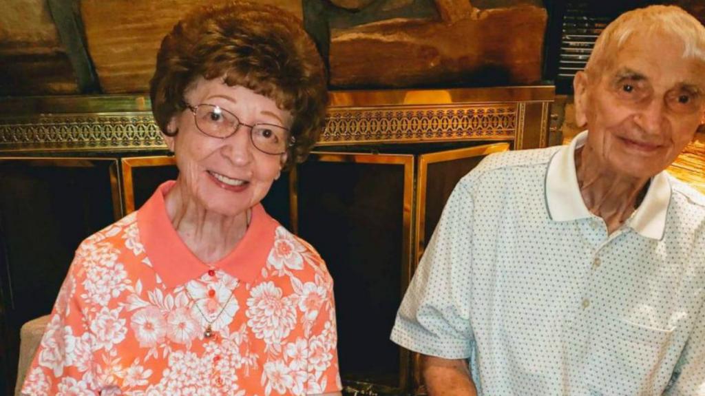 Estiveram casados 70 anos e morreram com 20 minutos de diferença