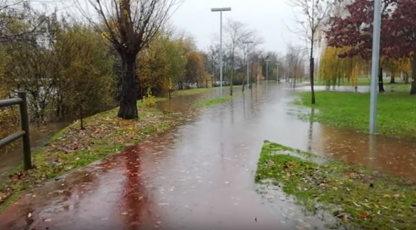 Rio Tâmega já galgou margens em Chaves e deverá atingir casas | Vídeo