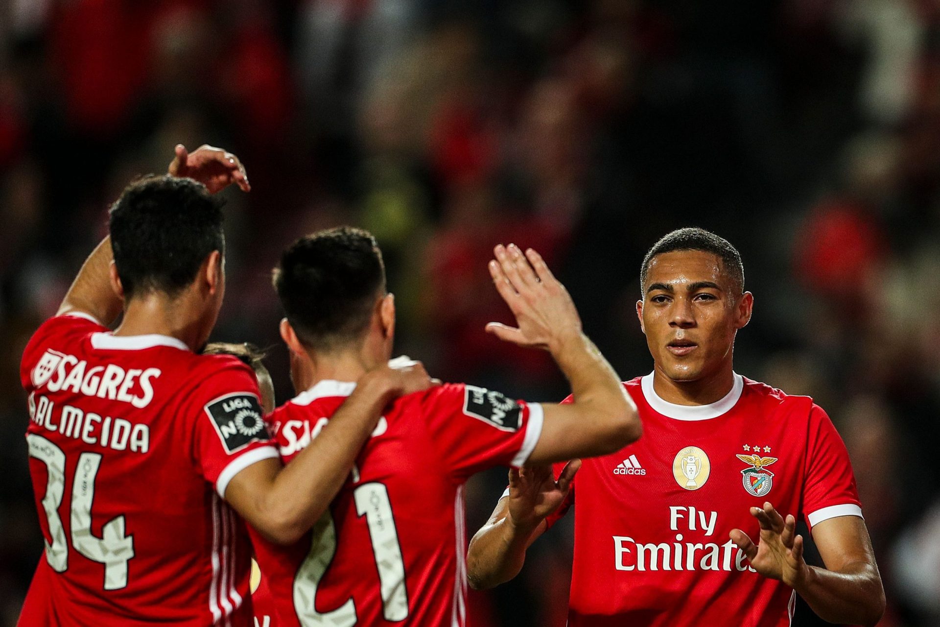 Benfica ataca arbitragem de Fábio Veríssimo