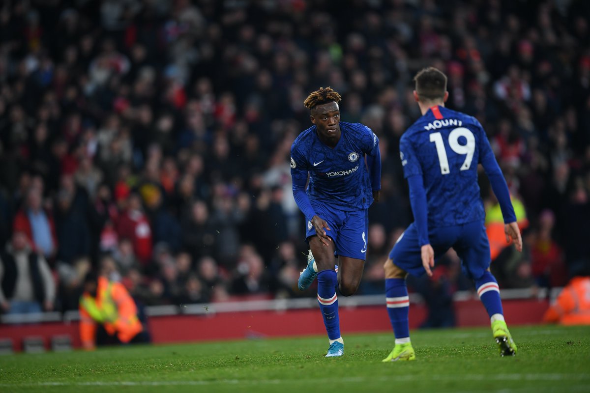 Arsenal-Chelsea. Blues vencem dérbi de Londres com reviravolta em cinco minutos