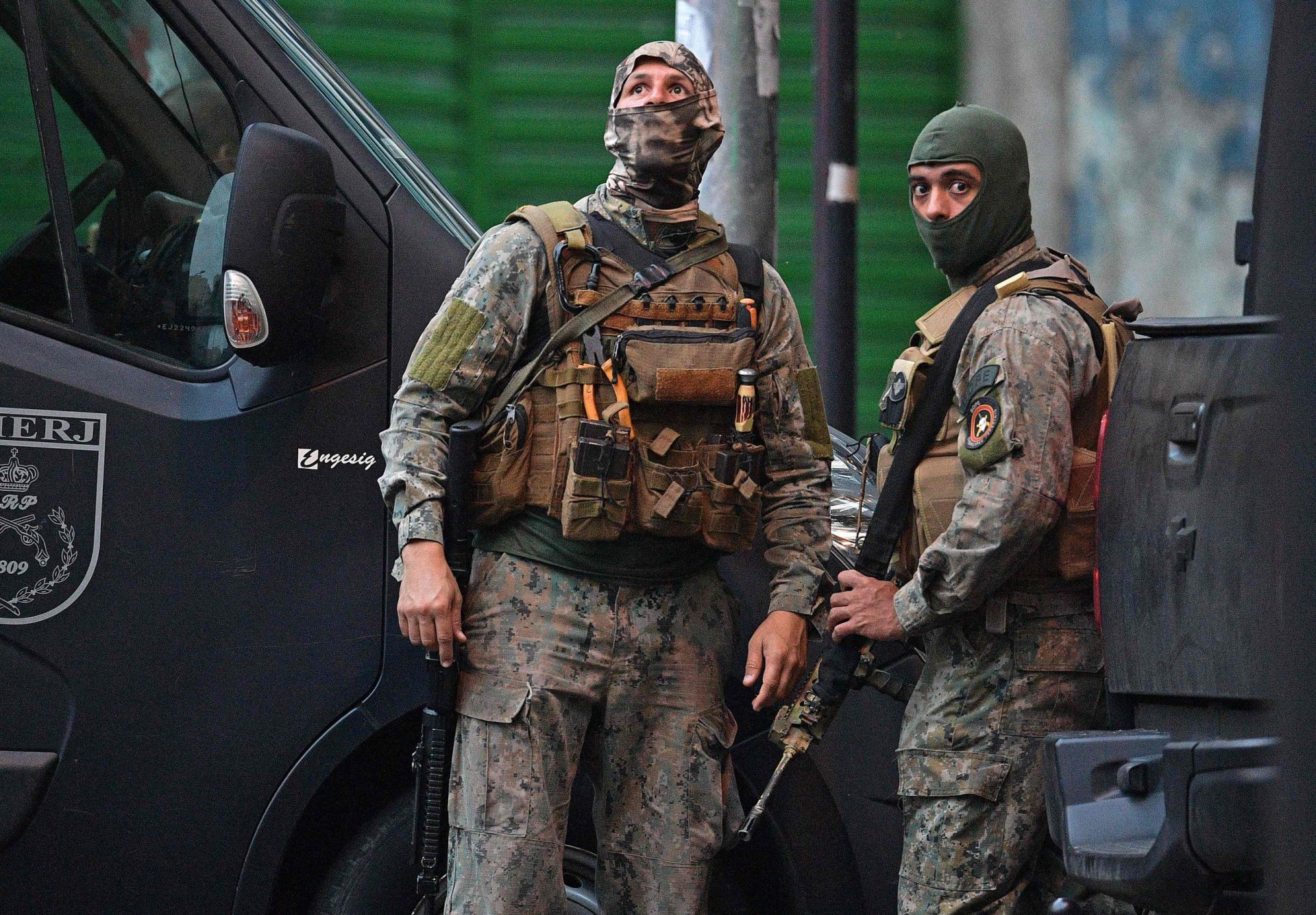 Divulgados vídeos da operação policial no Brasil que provocou nove mortos