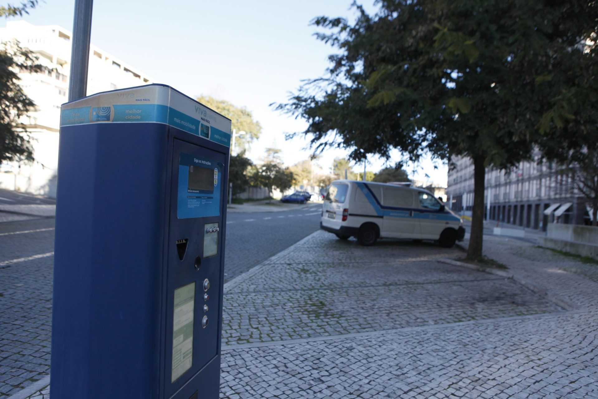 Nove parquímetros da EMEL vandalizados em várias ruas de Telheiras