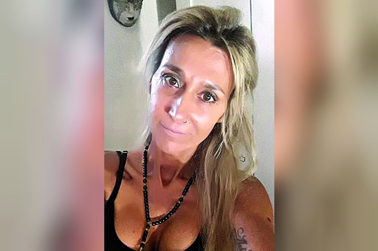 Mulher que tentou raptar bebé no Hospital de São João está em prisão domiciliária