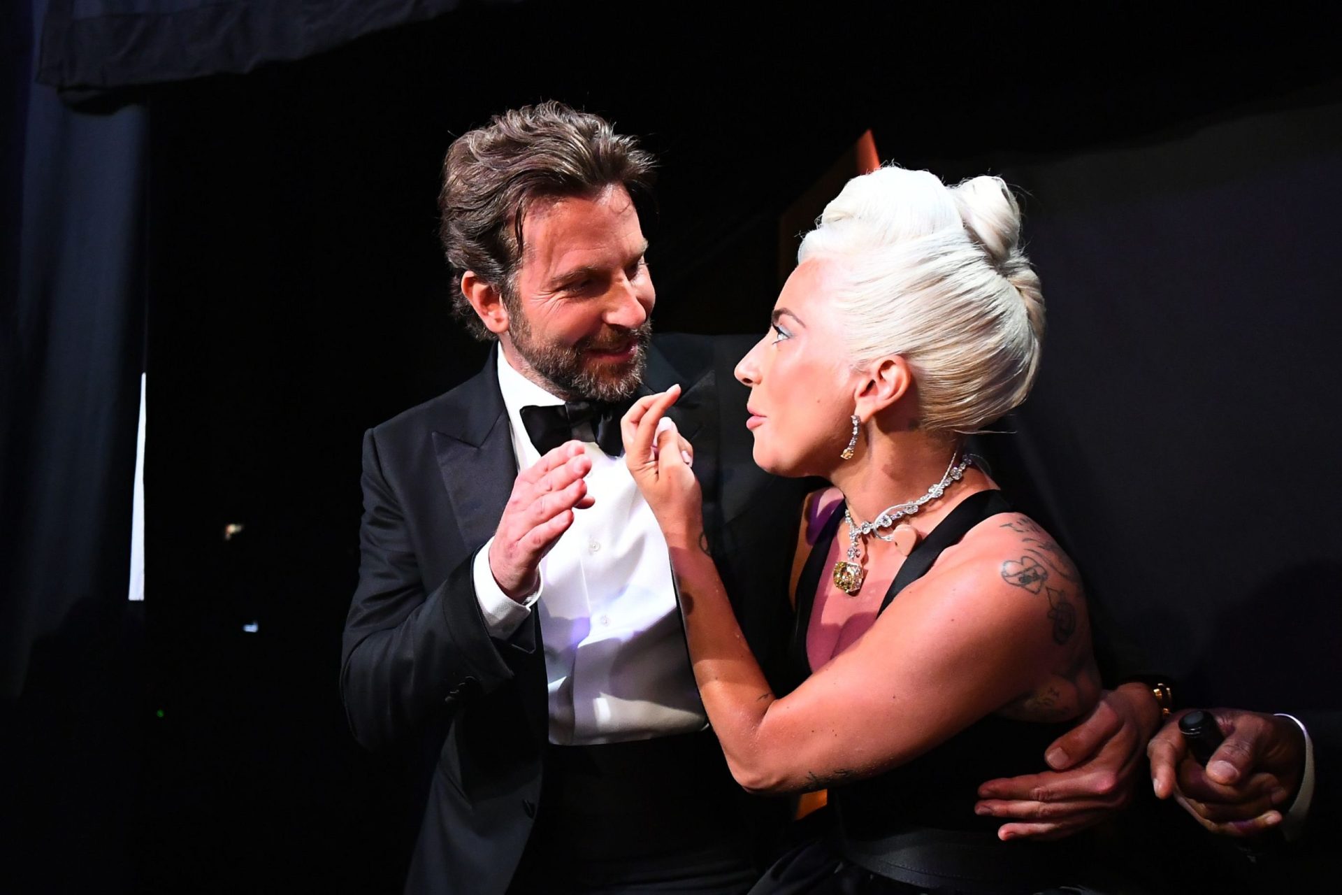 Lady Gaga fala sobre Bradley Cooper após Óscares