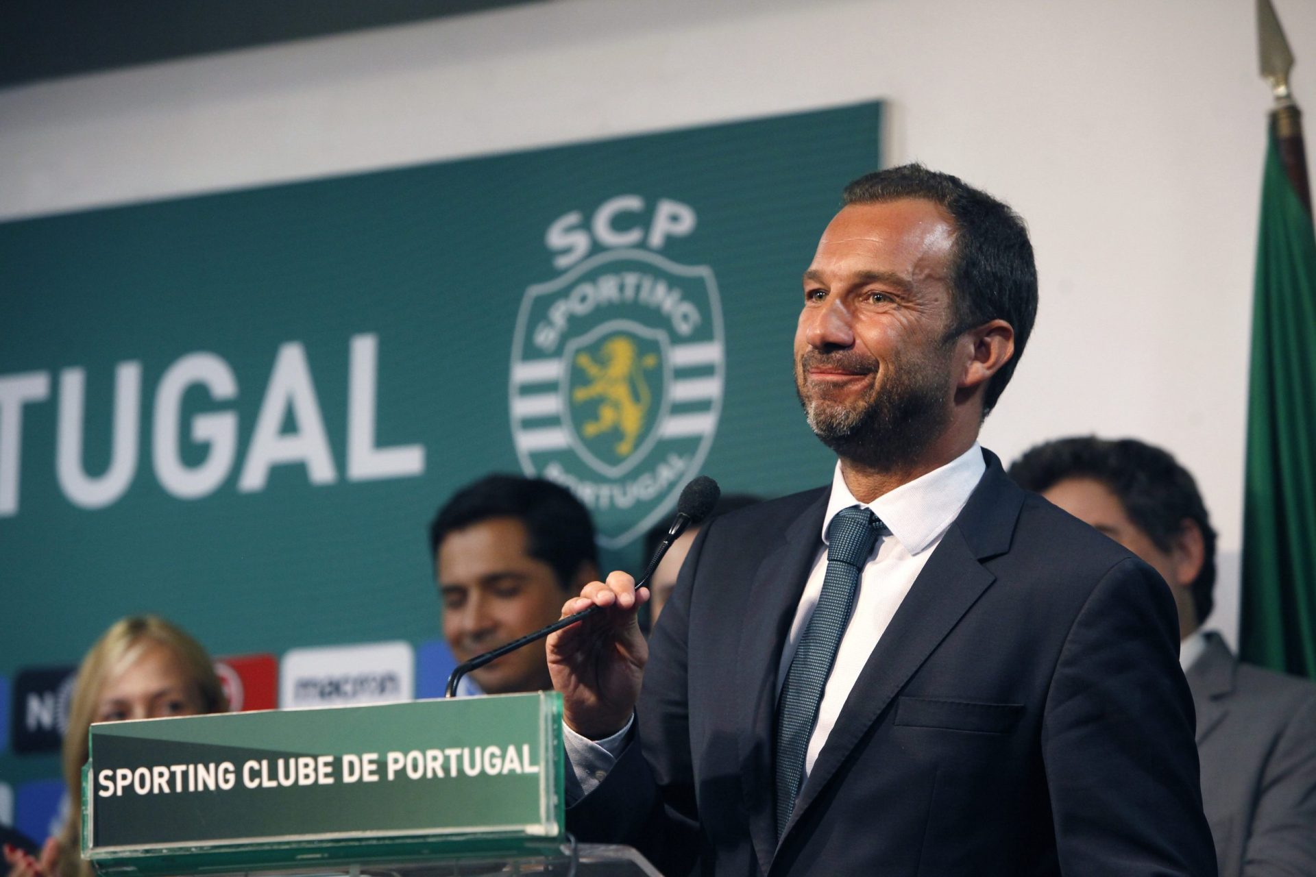 Presidente do Sporting não vai ver o jogo na tribuna da Luz