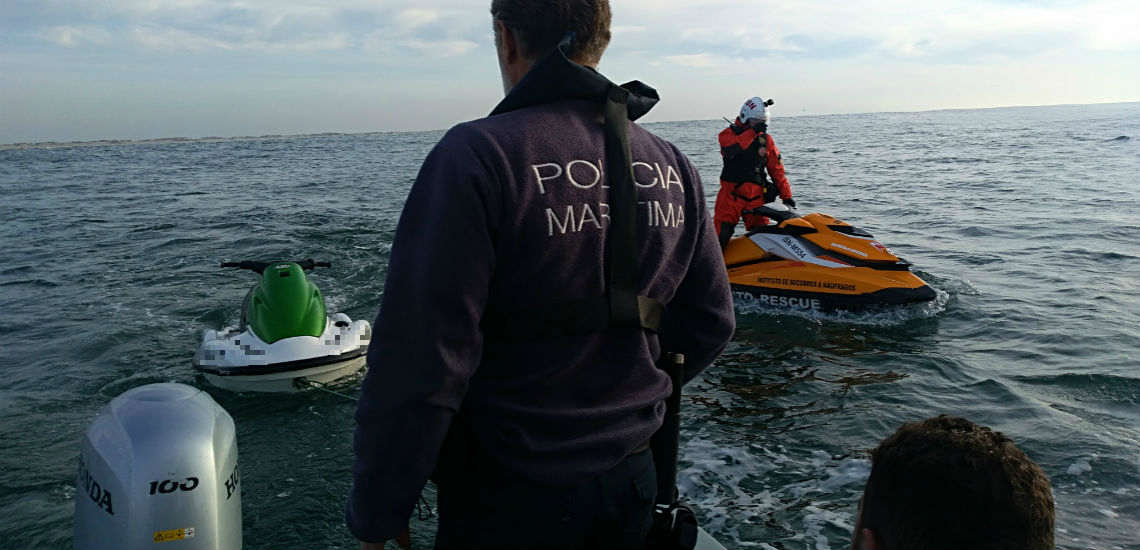 Polícia Marítima salva condutor de moto de água