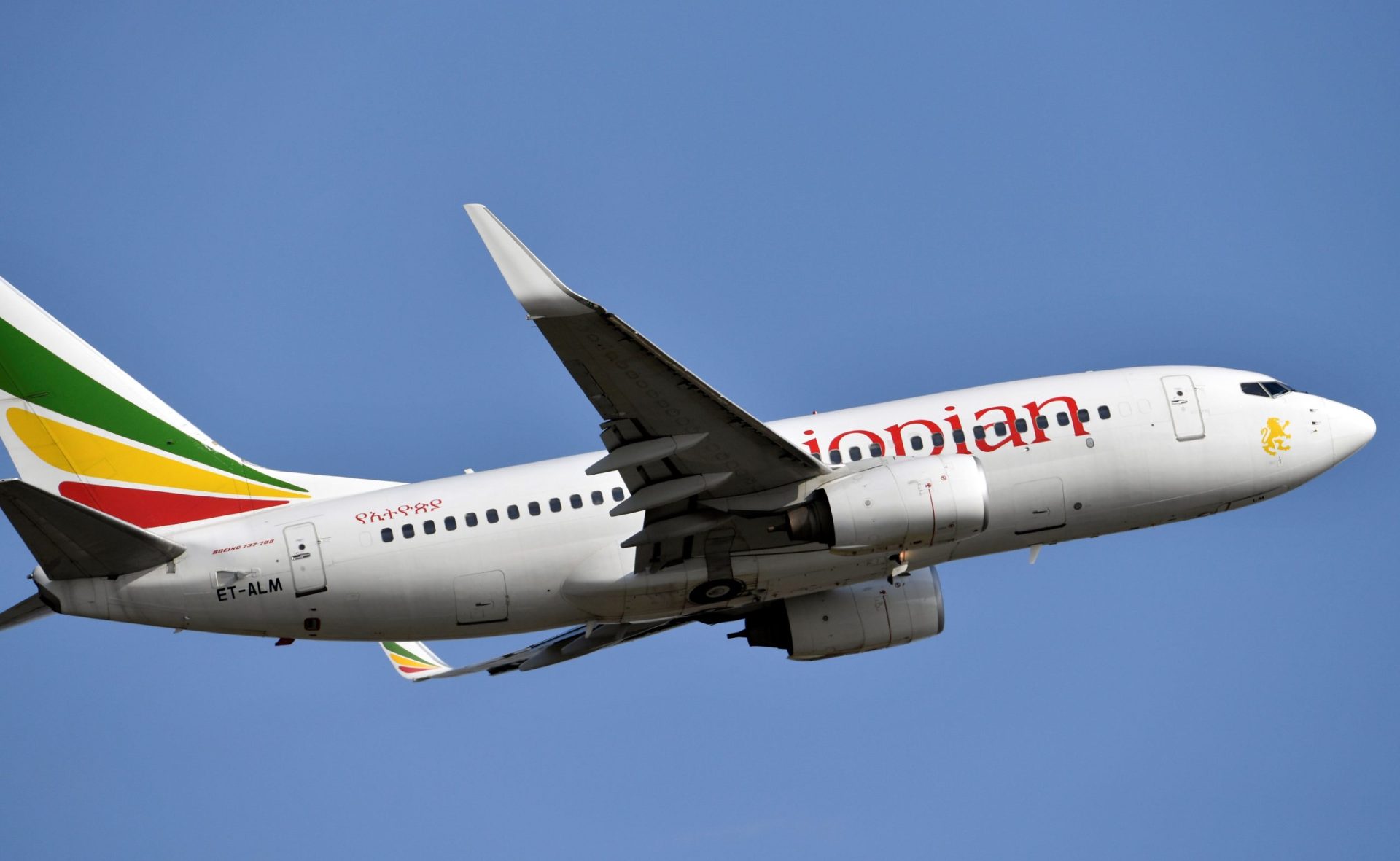 Governo português acompanha queda de avião da Ethiopian Airlines