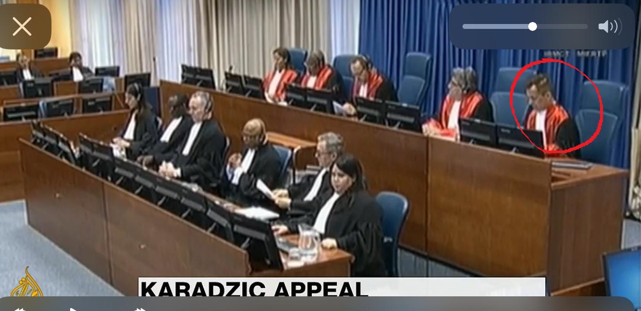 Tribunal Internacional. Ivo Rosa contra prisão prepétua para responsável do massacre de Srebrenica
