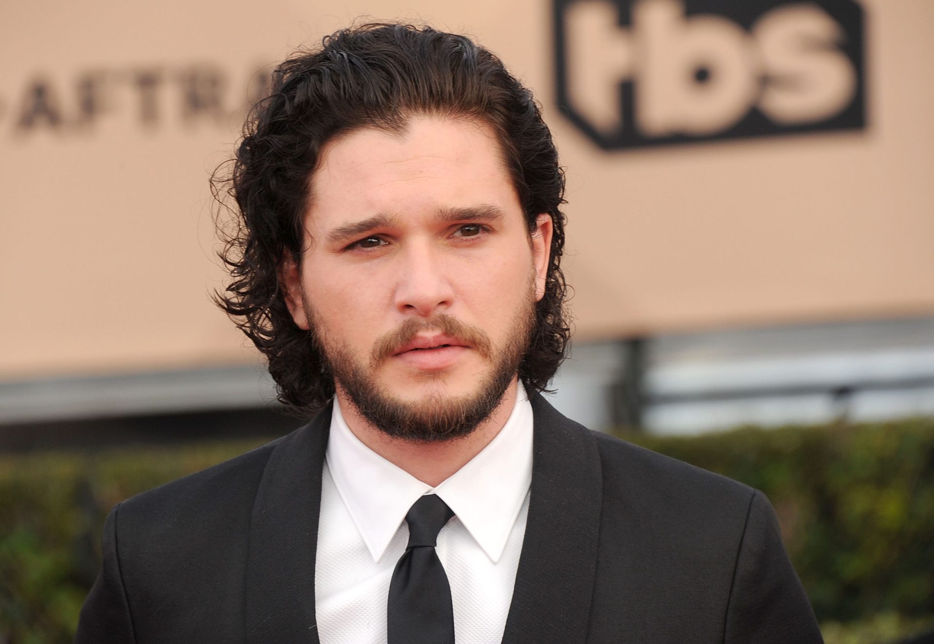 O que será de ‘Jon Snow’ sem barba?