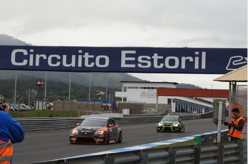 Nuno Baptista e Francisco Mora vencem no Circuito do Estoril