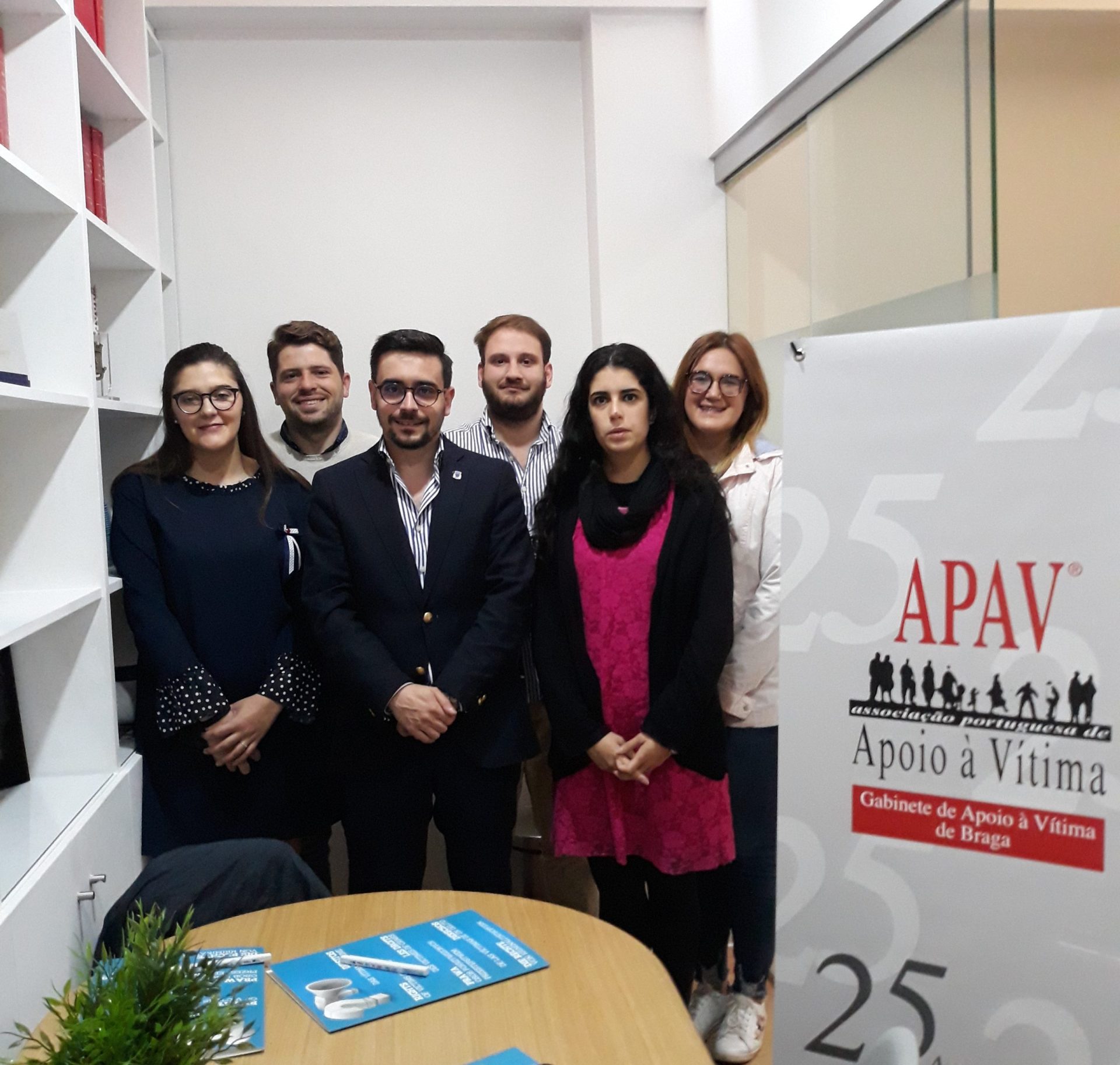 Juventude Popular de Braga apela ao apoio à APAV
