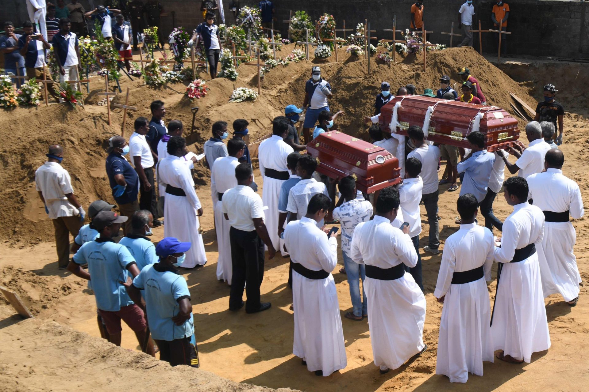Autoridades baixam número de vítimas mortais no Sri Lanka para 253