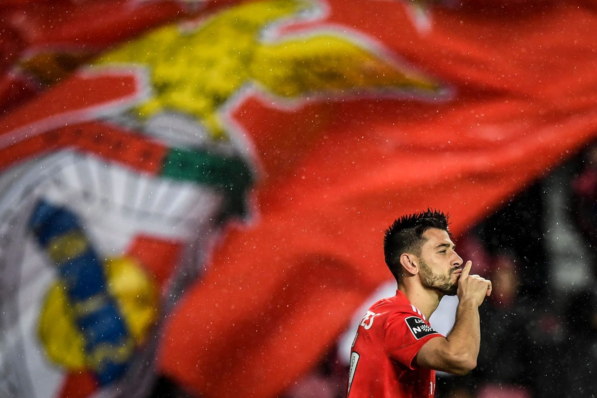 Braga-Benfica. Desfile dos onze metros promete acabar no Marquês