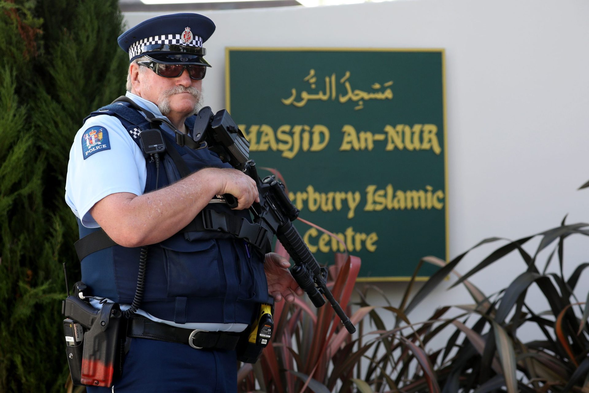 Nova Zelândia. Autoridades avançam com 50 acusações de homicídio contra autor do ataque a mesquitas