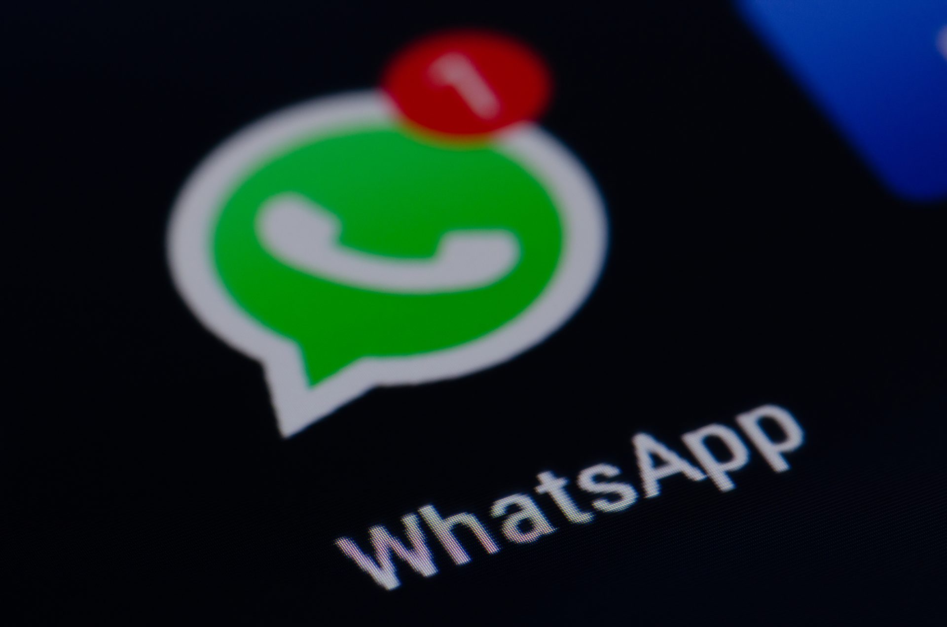 Publicidade chega ao WhatsApp em 2020
