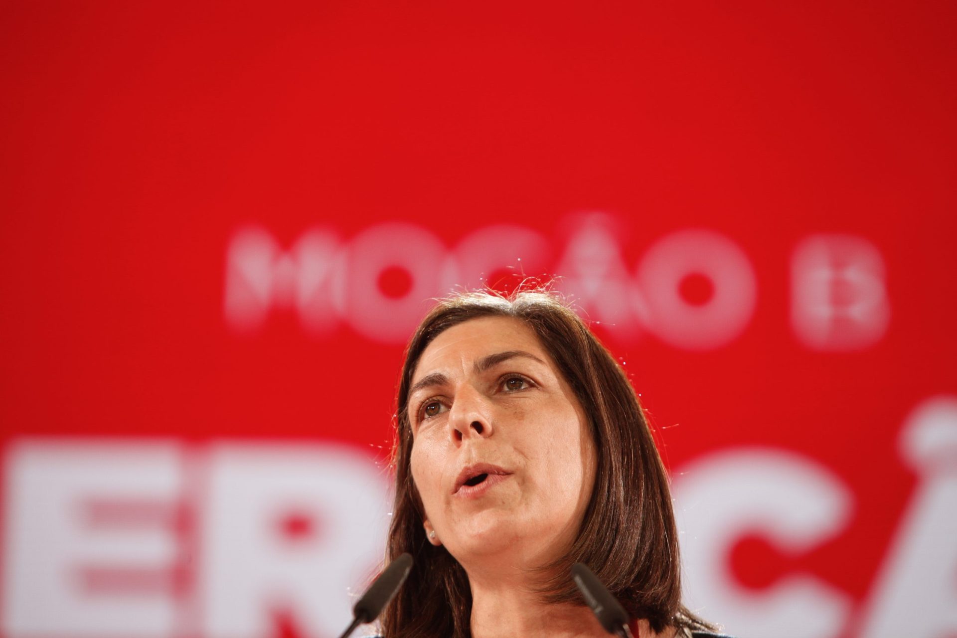 “É uma clara vitória do PS e uma clara derrota da direita”, diz Ana Catarina Mendes