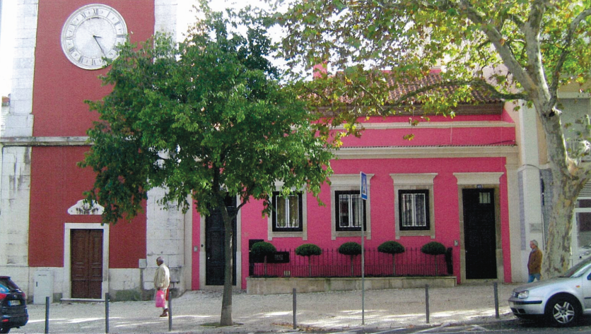 Edifícios na Lisboa antiga com traça contemporânea?