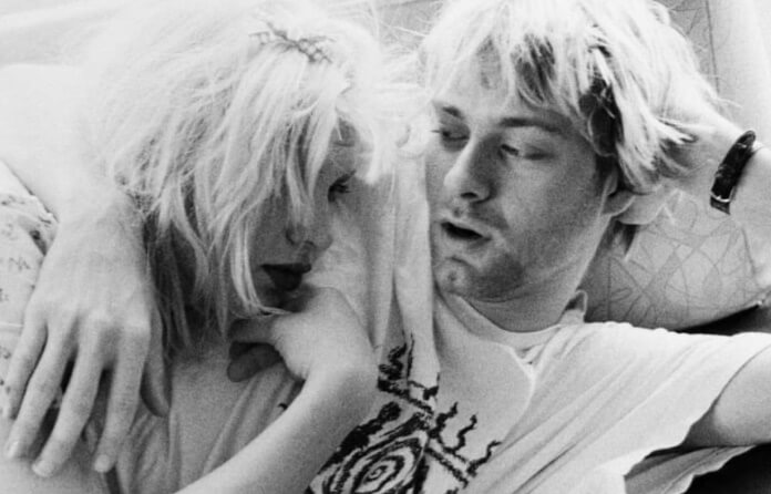 Courtney Love diz que viu e falou com o fantasma de Kurt Cobain