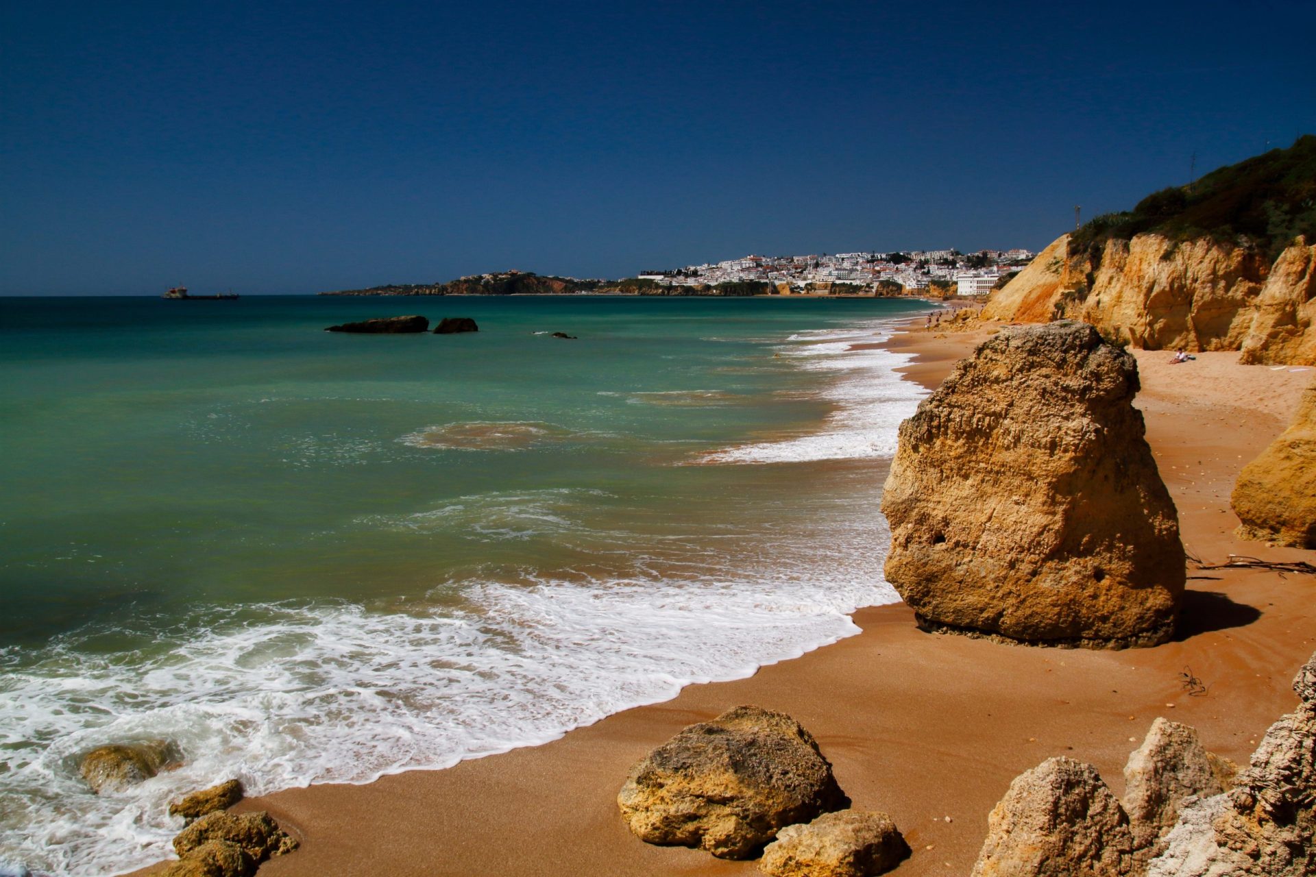 Verão. Algarve é o destino preferido dos portugueses para férias