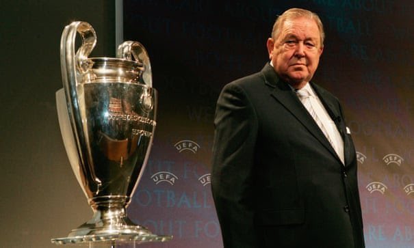 Antigo presidente da UEFA e mentor da Liga dos Campeões Lennart Johansson morre aos 89 anos