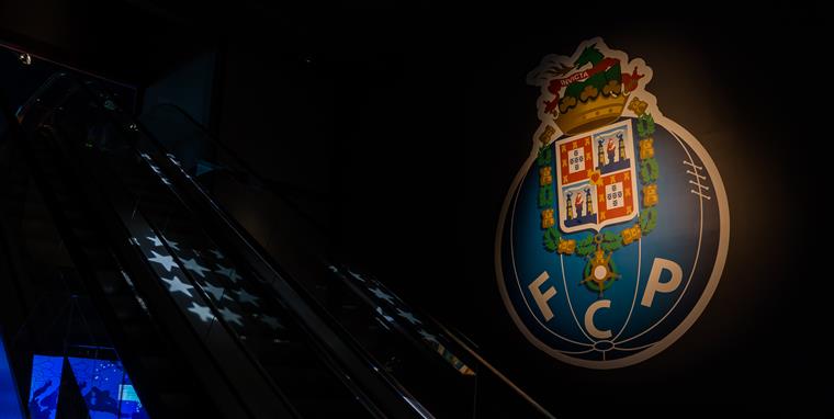 Porto avança para estágio no Algarve com 29 jogadores