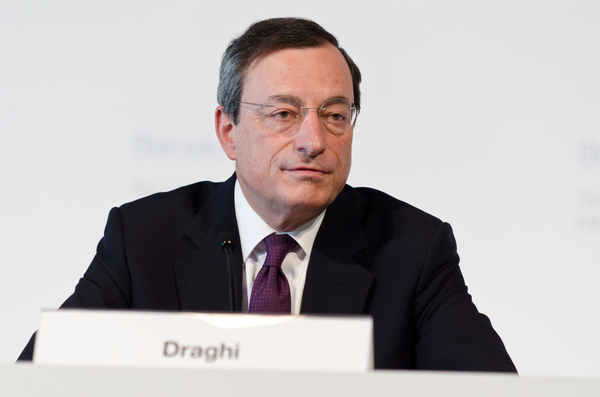 BCE deixa taxas de juro inalteradas
