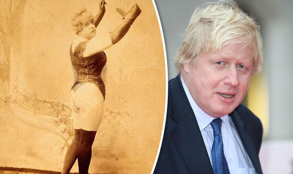 Há quem recuse aceitar que Boris Johnson não é esta prostituta travesti do sec. XIX
