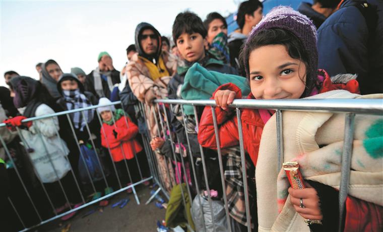 Portugal oferece-se para acolher dez refugiados