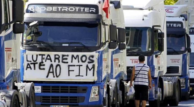 Motoristas pedem desculpa aos portugueses depois de aviso de nova greve