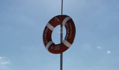 Praia do Algarve interdita a banhos devido à presença de E.Coli