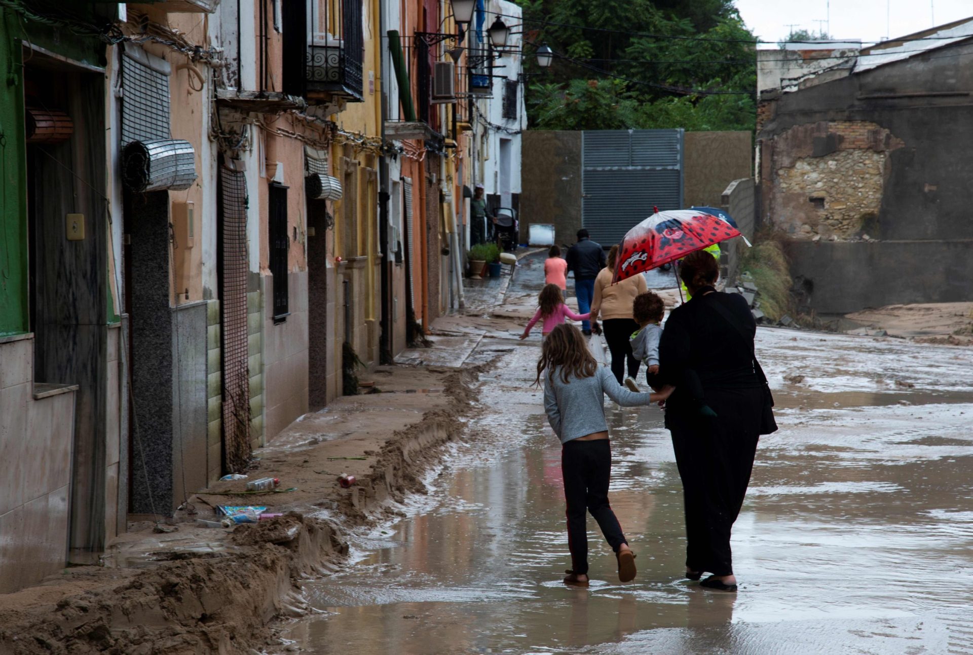 Chuvas torrenciais em Espanha já causaram dois mortos