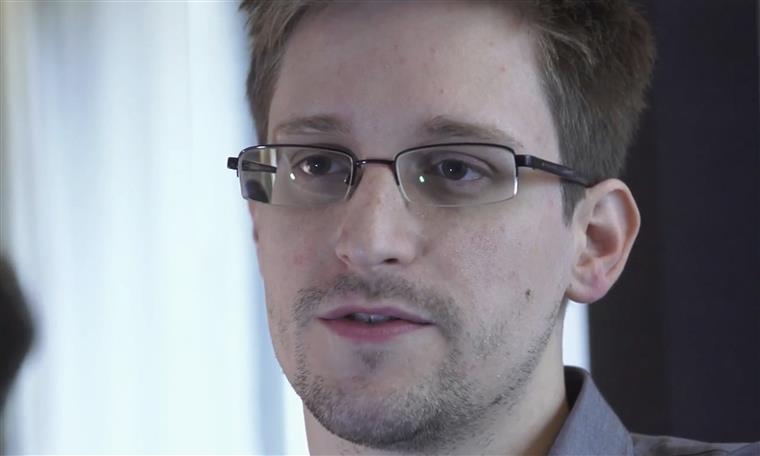 Snowden quer que Macron lhe dê asilo