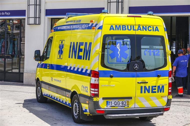 Jovem de 22 anos em estado grave após colisão em Lisboa