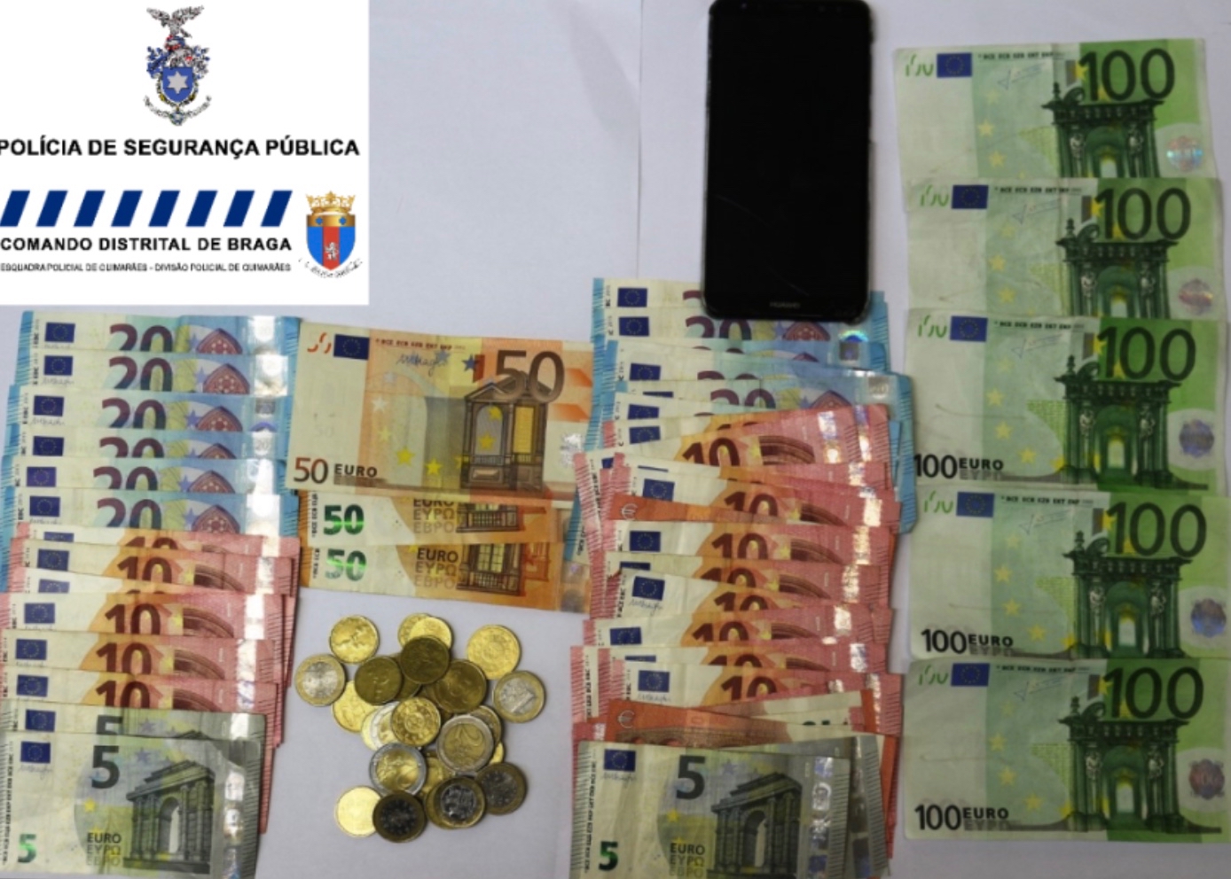 PSP detém dois jovens por falsificação e passagem de moeda falsa