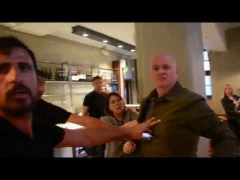 Ativista vegan agredida com murro na cara durante protesto em restaurante