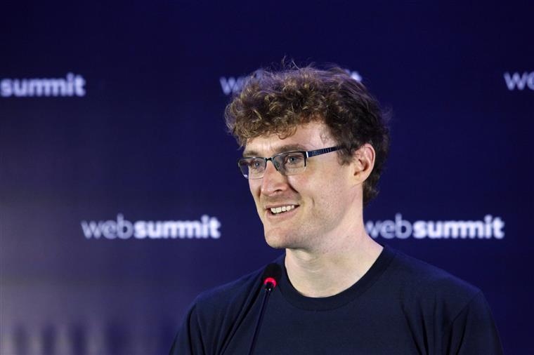Web Summit arranca esta quarta-feira