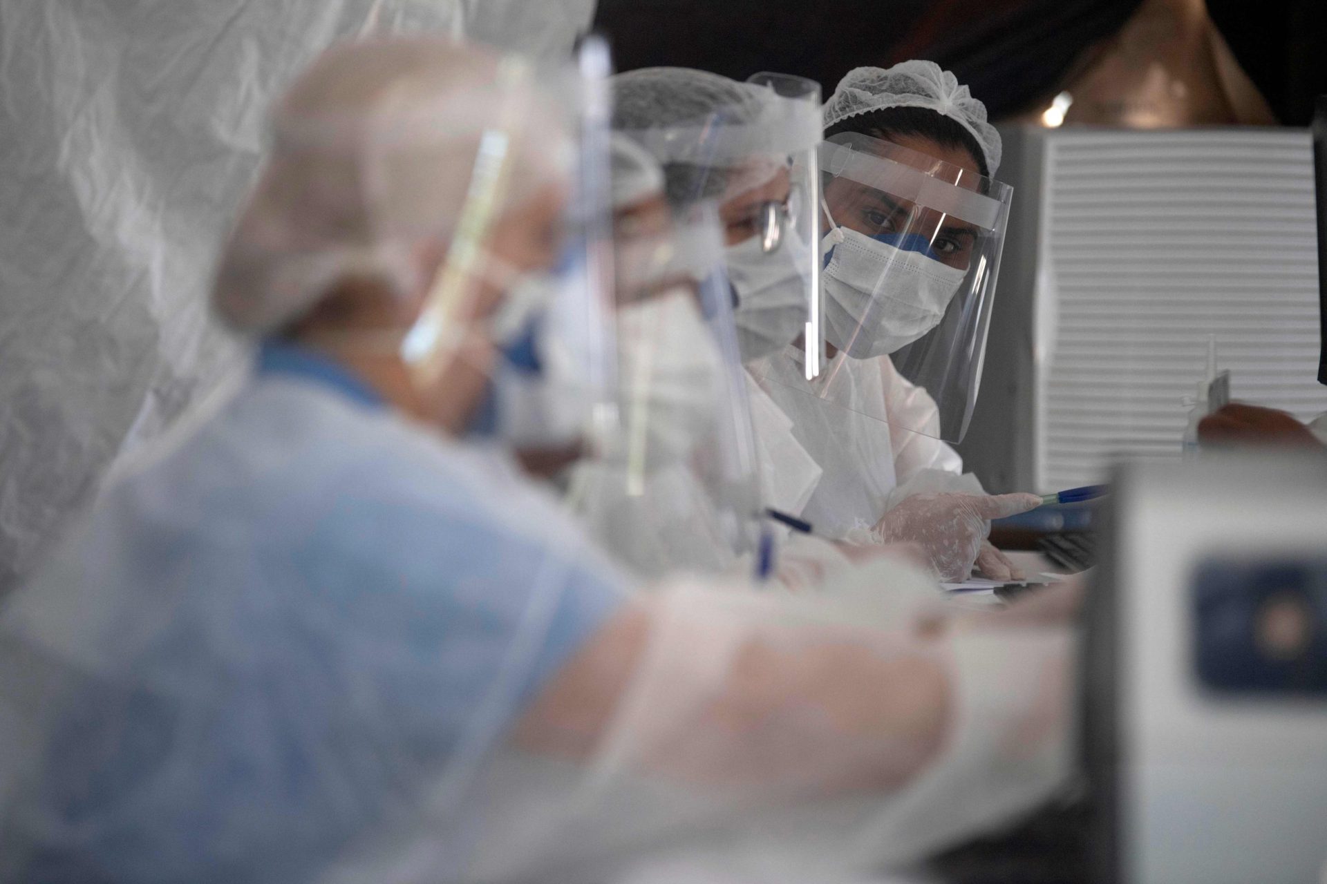 Brasil ultrapassa os 6,5 milhões de infetados desde o início da pandemia