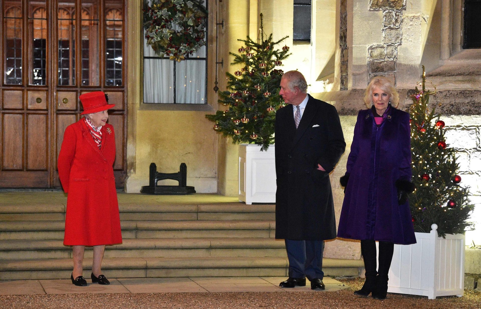 Família real britânica reúne-se pela primeira vez desde o início da pandemia