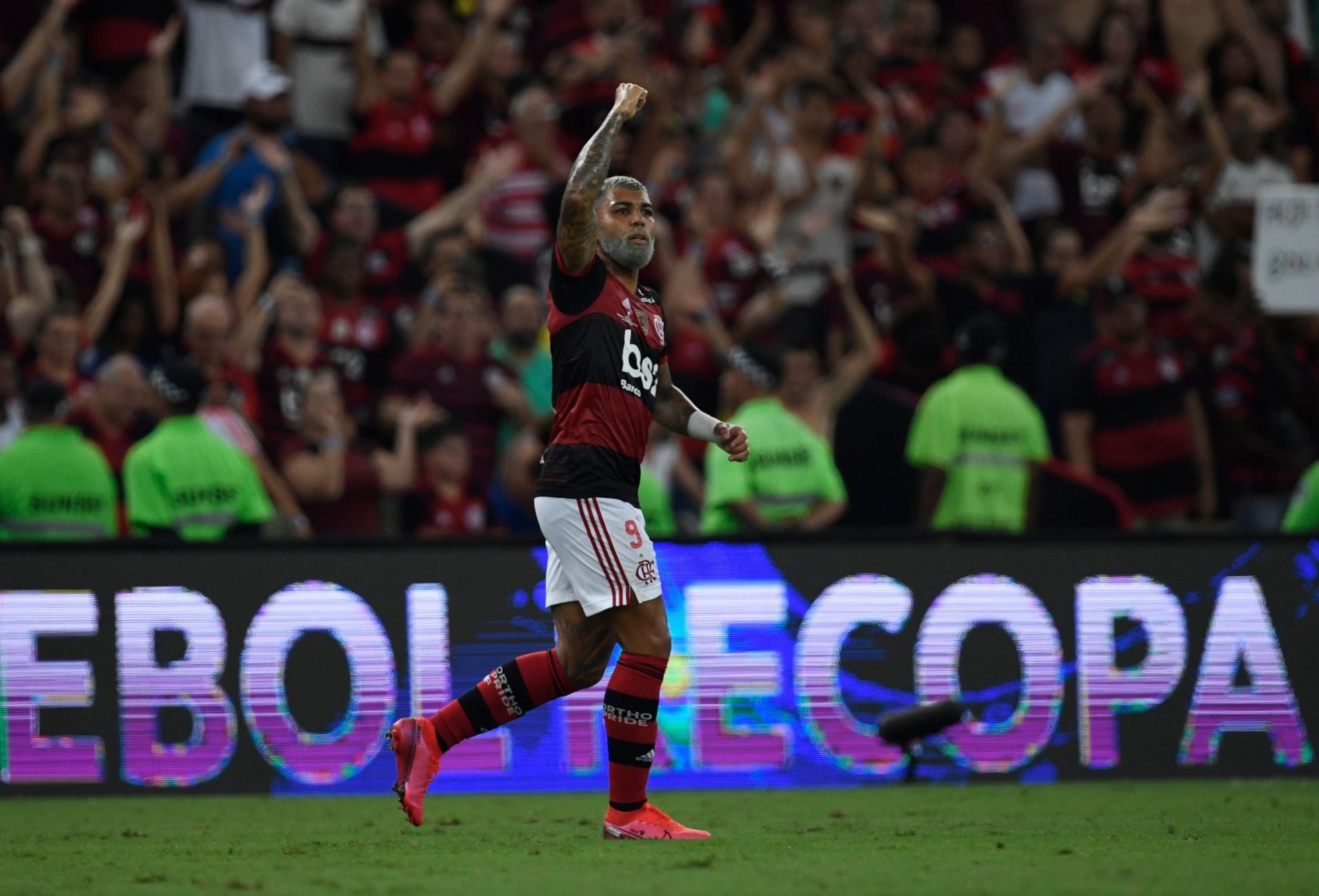 Mais um título: Flamengo de Jorge Jesus conquista Supertaça Sul-Americana