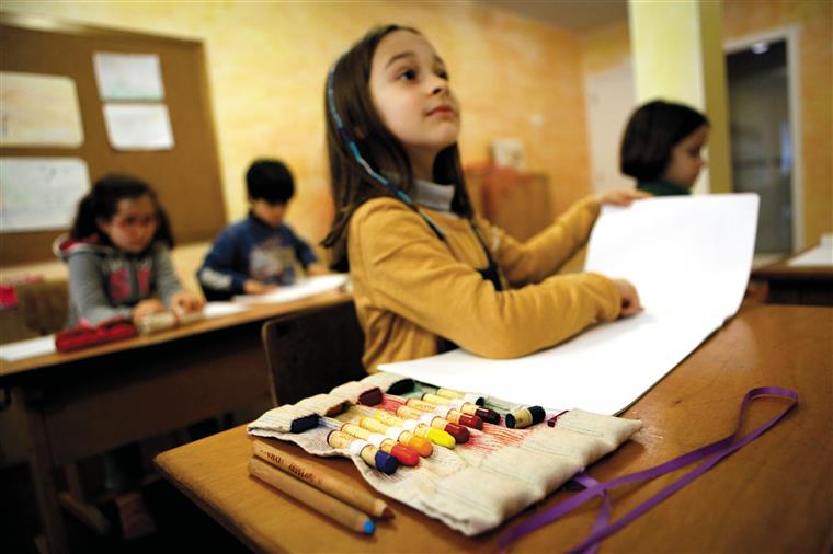 Portugal regista &#8220;mínimo histórico&#8221; na taxa de abandono escolar