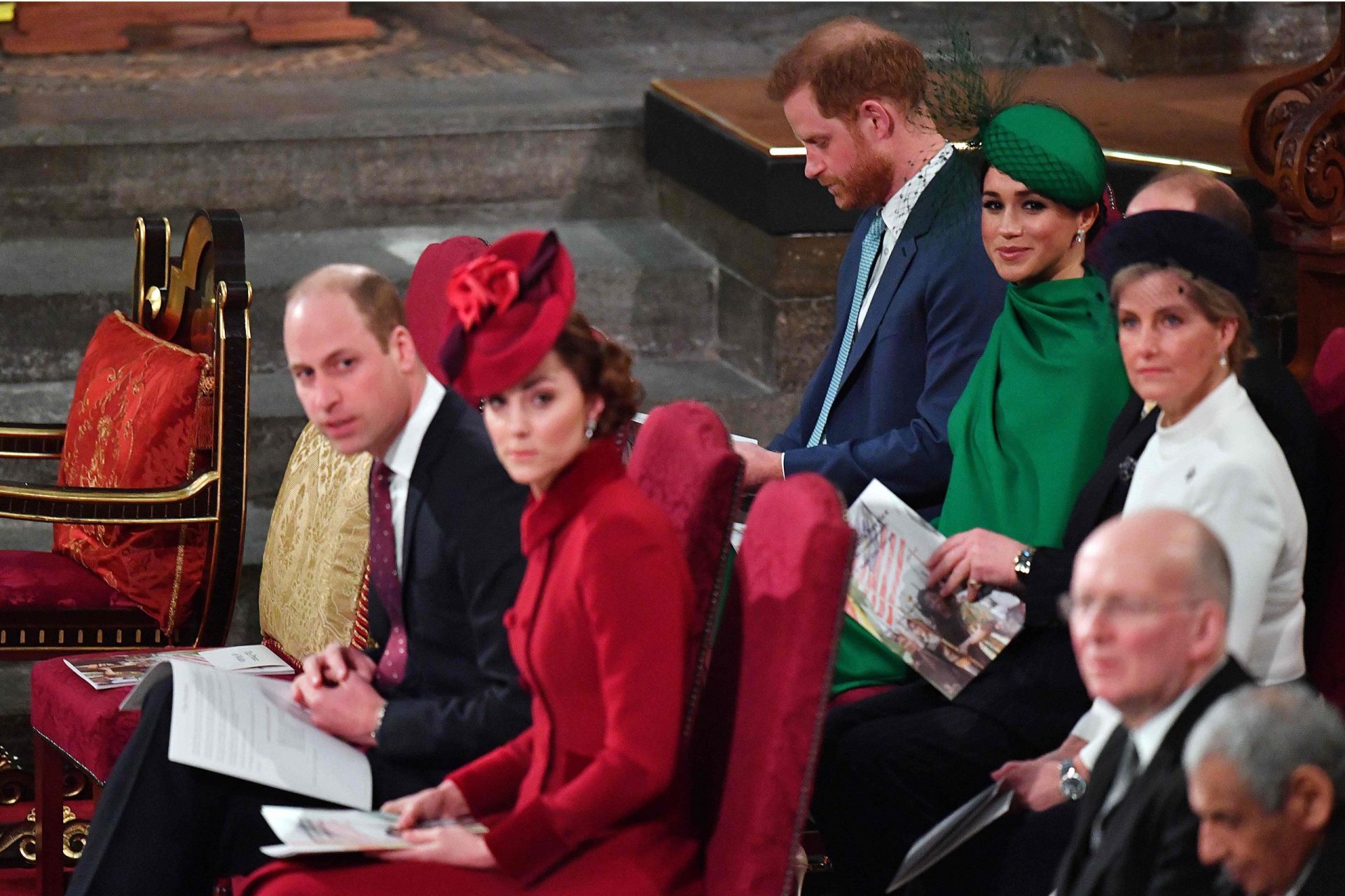 Meghan Markle considera membros da família real &#8220;tensos&#8221; e frios&#8221;, especialmente um deles