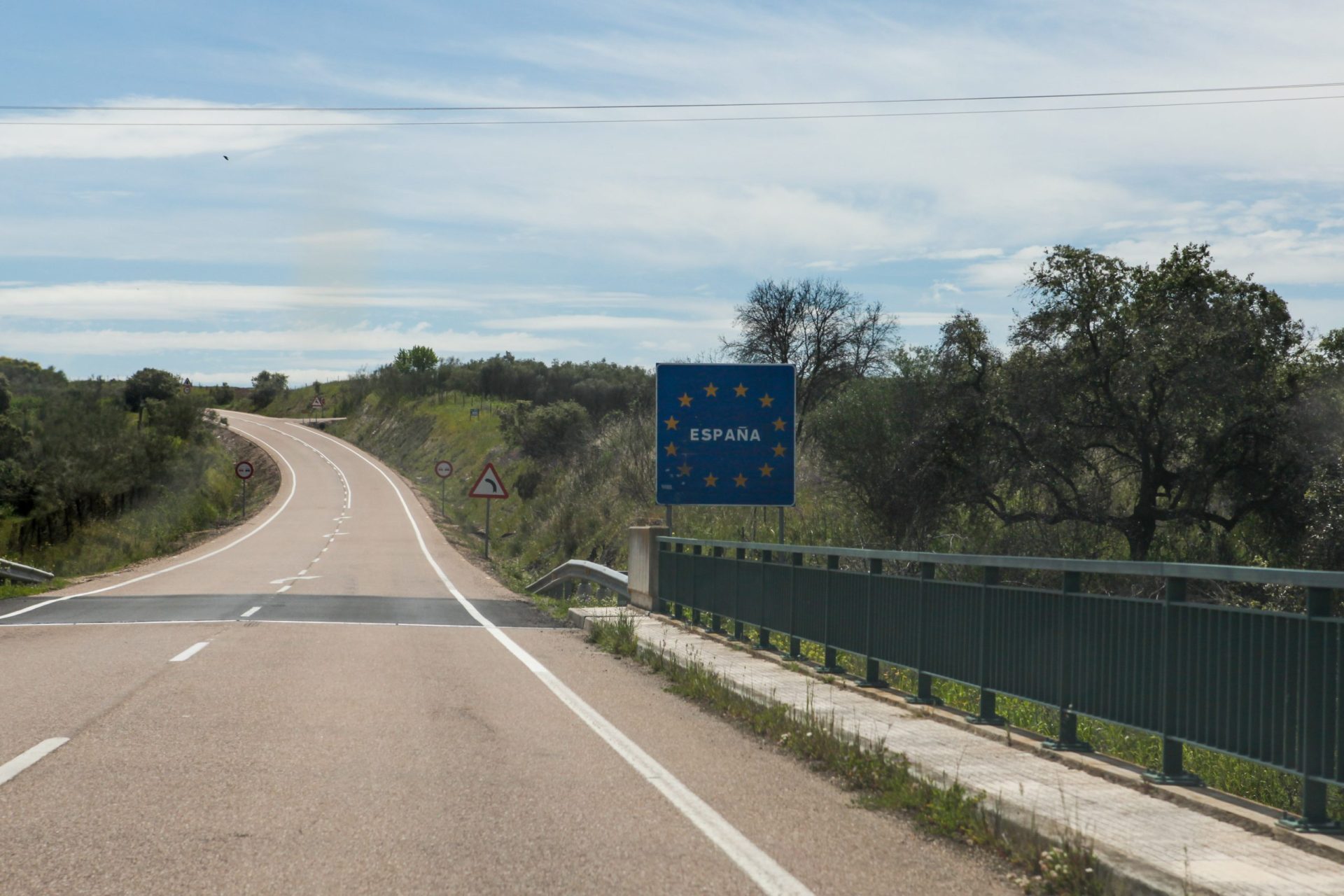 Governo espanhol prorroga controlo de fronteiras com Portugal e França